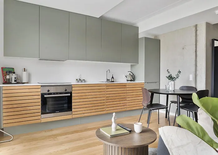 Little Luxury Apartment *